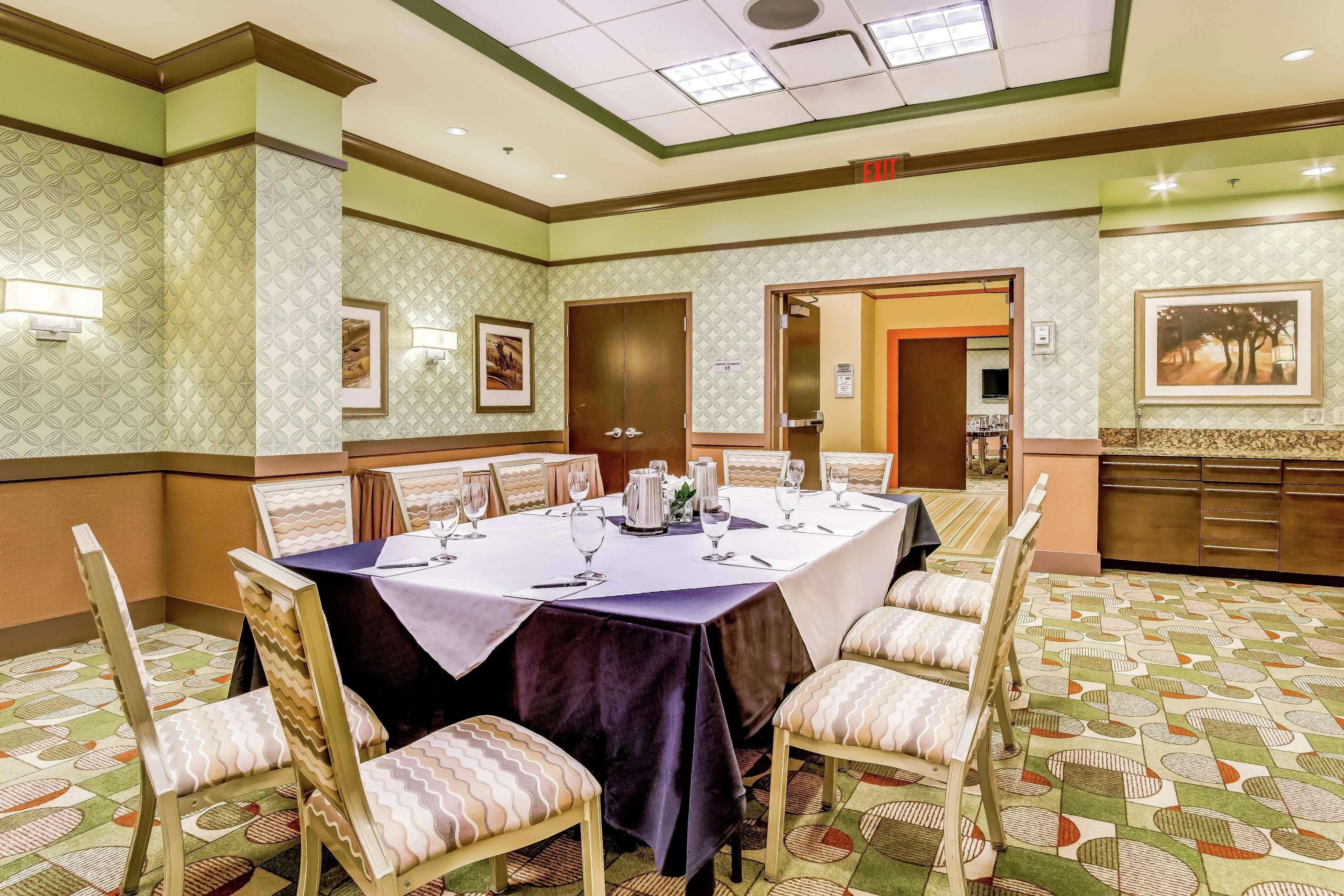 Embassy Suites Atlanta - Kennesaw Town Center Luaran gambar